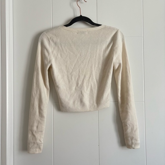 Aritzia Babaton Georgia Cream V-Neck Button-Up Cardigan - Picture 5 of 5